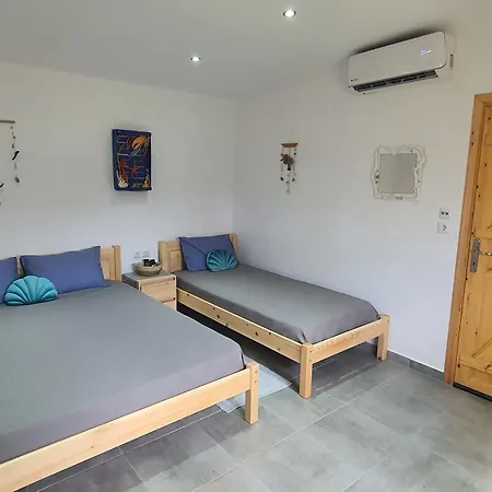 Doukas By The Sea-little Paradise-beachfront Daire Skála Marión