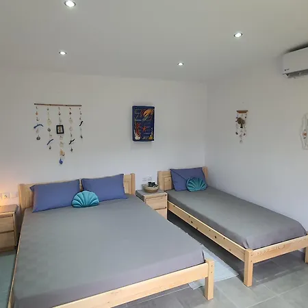 Doukas By The Sea-little Paradise-beachfront Daire *