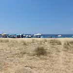 Doukas By The Sea-little Paradise-beachfront 公寓