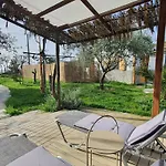 Doukas By The Sea-little Paradise-beachfront 公寓