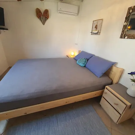 Apartment Doukas By The Sea-little Paradise-beachfront Skala Marion