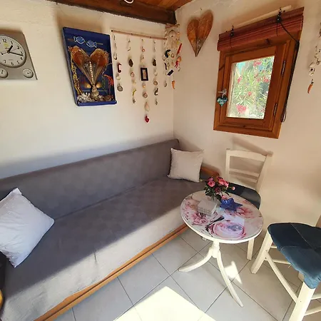 Apartment Doukas By The Sea-little Paradise-beachfront *