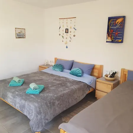 Apartment Doukas By The Sea-little Paradise-beachfront Skala Marion